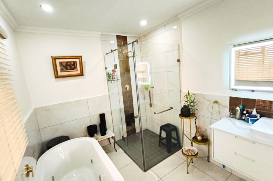 4 Bedroom Property for Sale in Vaalpark Free State